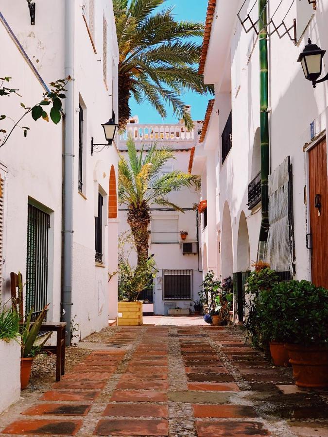 Apartamento Con Licencia En Sitges Bagian luar foto