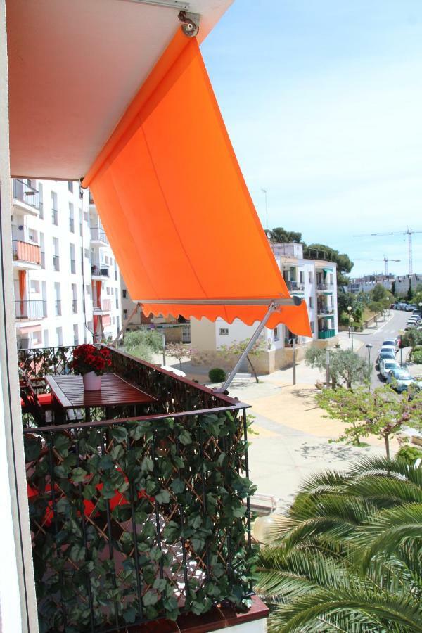 Apartamento Con Licencia En Sitges Bagian luar foto